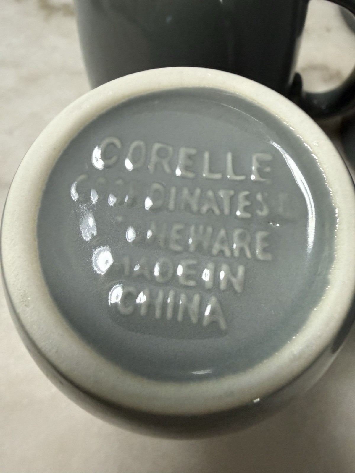 4 Corelle Coordinates Stoneware Stoneware Gray Coffee Mugs Cups 11 Oz