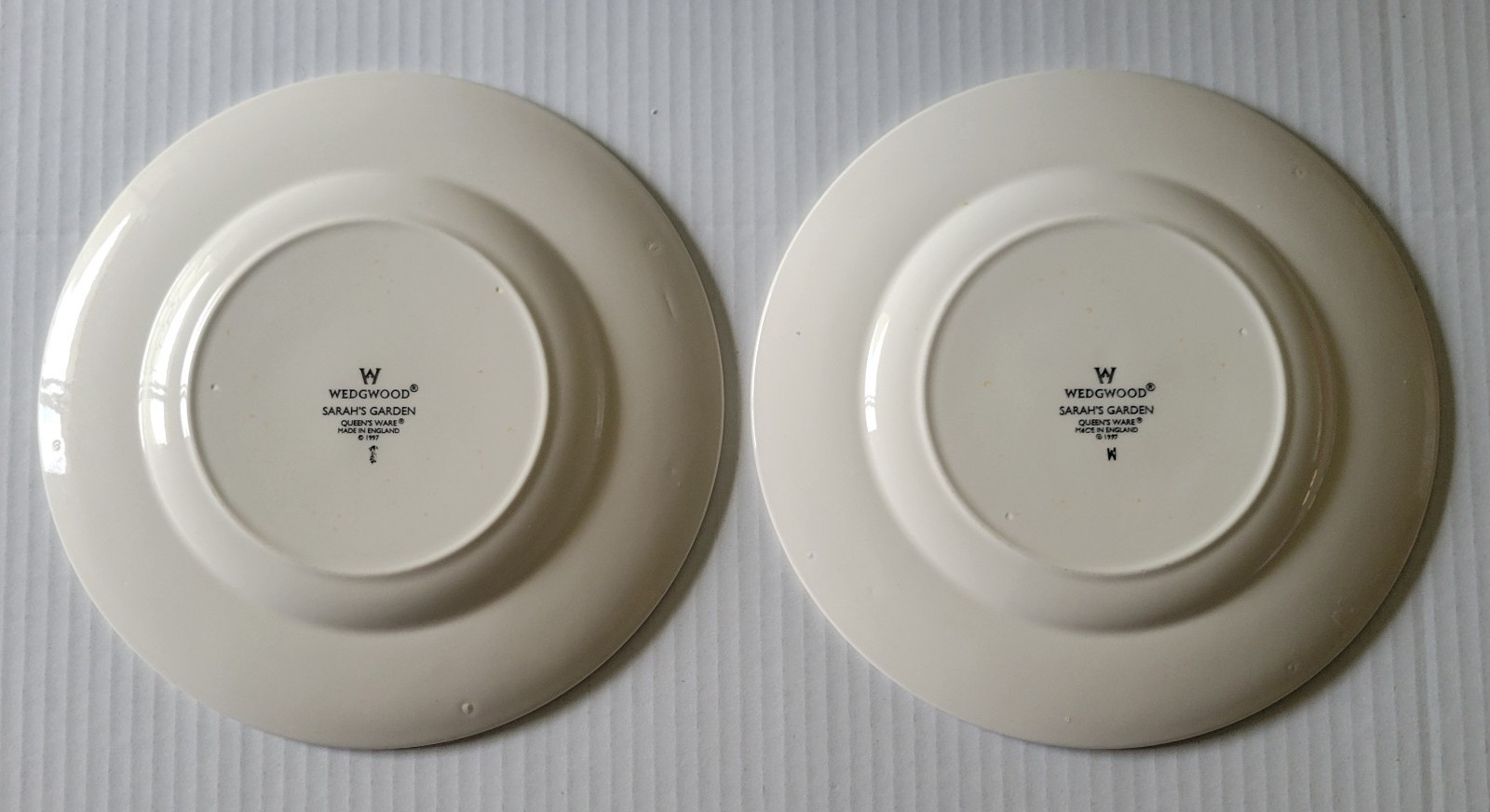 Lot of 6 Wedgwood Sarah’s Garden Salad Plates Blue-Yellow/Lt Tan-Green **READ**