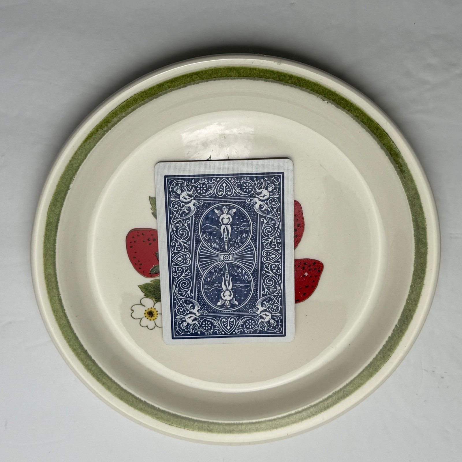 Vtg | Strawberry Salad Plates | 7.25 in | Country Kitchen Retro | Set of 4 O425