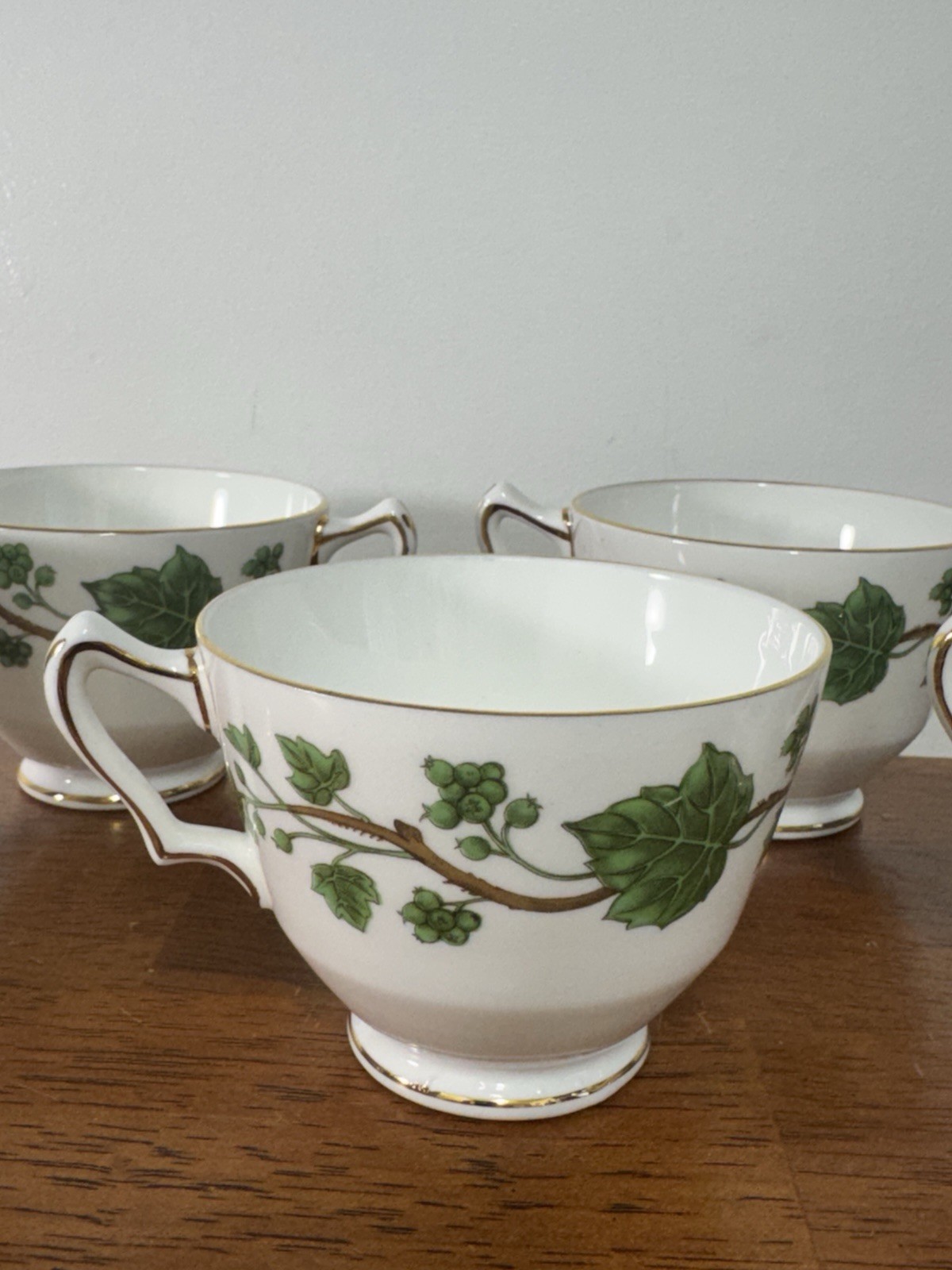 Vintage Crown Staffordshire Fine Bone China England Cup & Plates Green Ivy