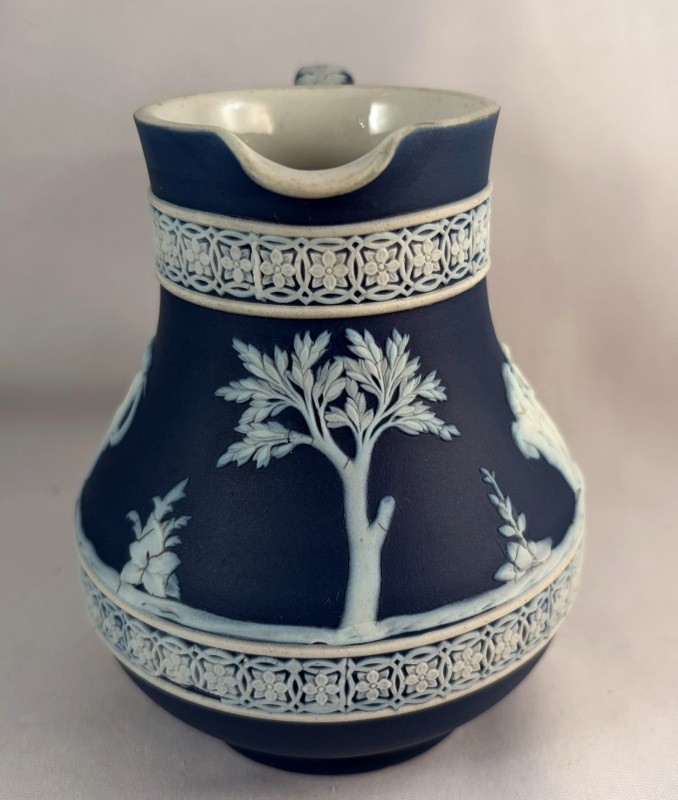 Antique Wedgwood 4.5″ Jasperware Dark Cobalt Blue Dip Creamer Pitcher NeoClassic