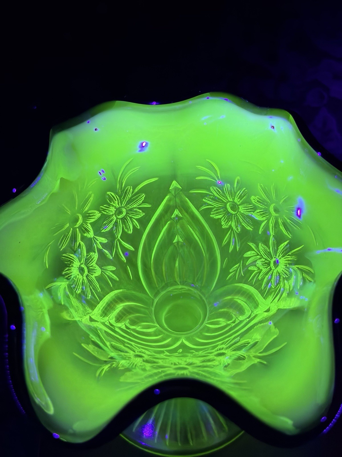 Fenton Topaz Vaseline Uranium Glass Daisy Feather Compote Black Crest Ex Cond
