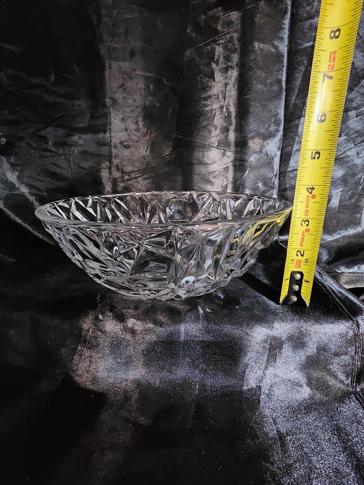 Tiffany & CO Rock Cut 9” Crystal Bowl With Original Box