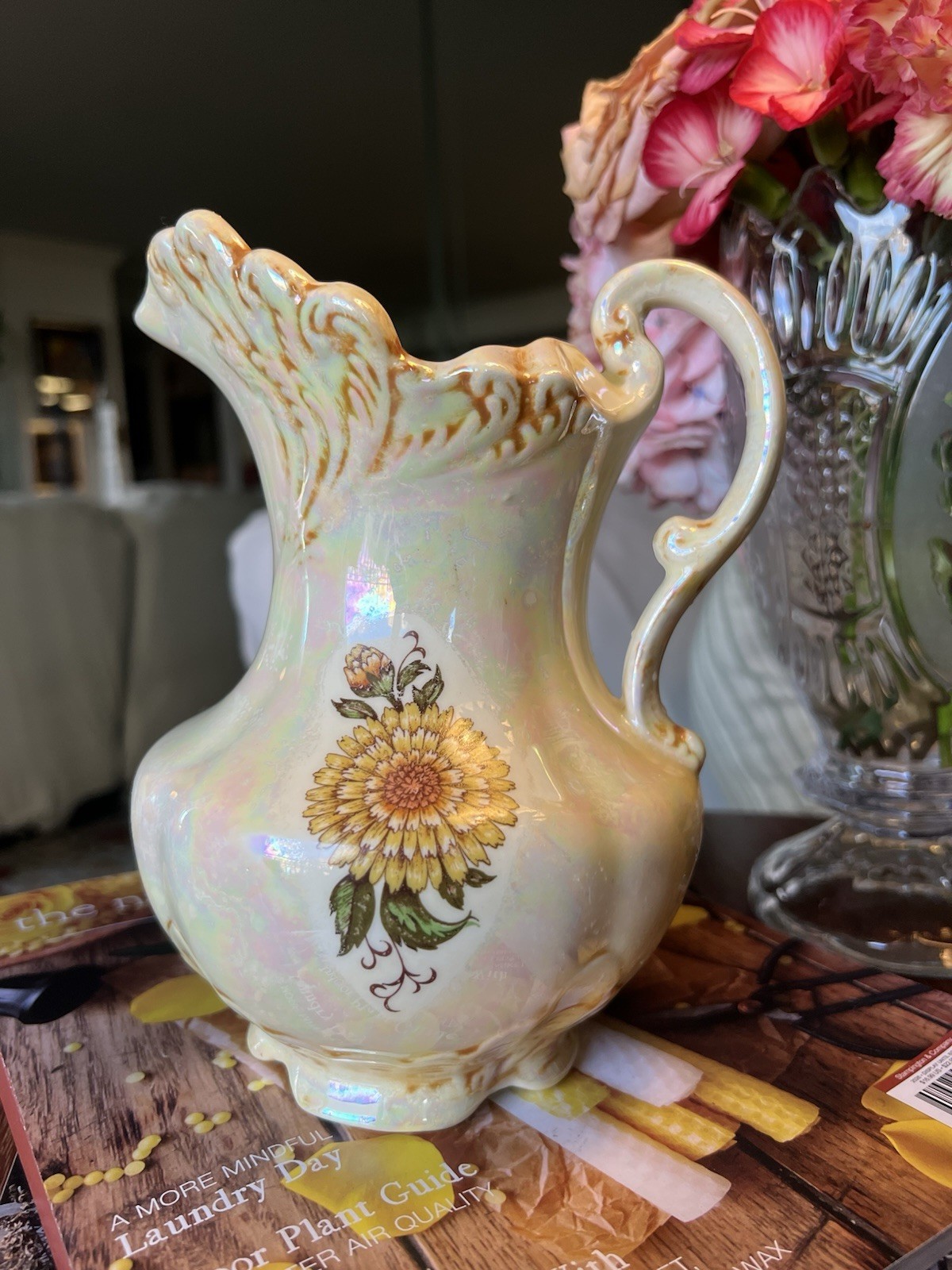 Vtg Iridescent Lusterware Ceramic Pitcher Yellow Dahlia Opalescent Swirl