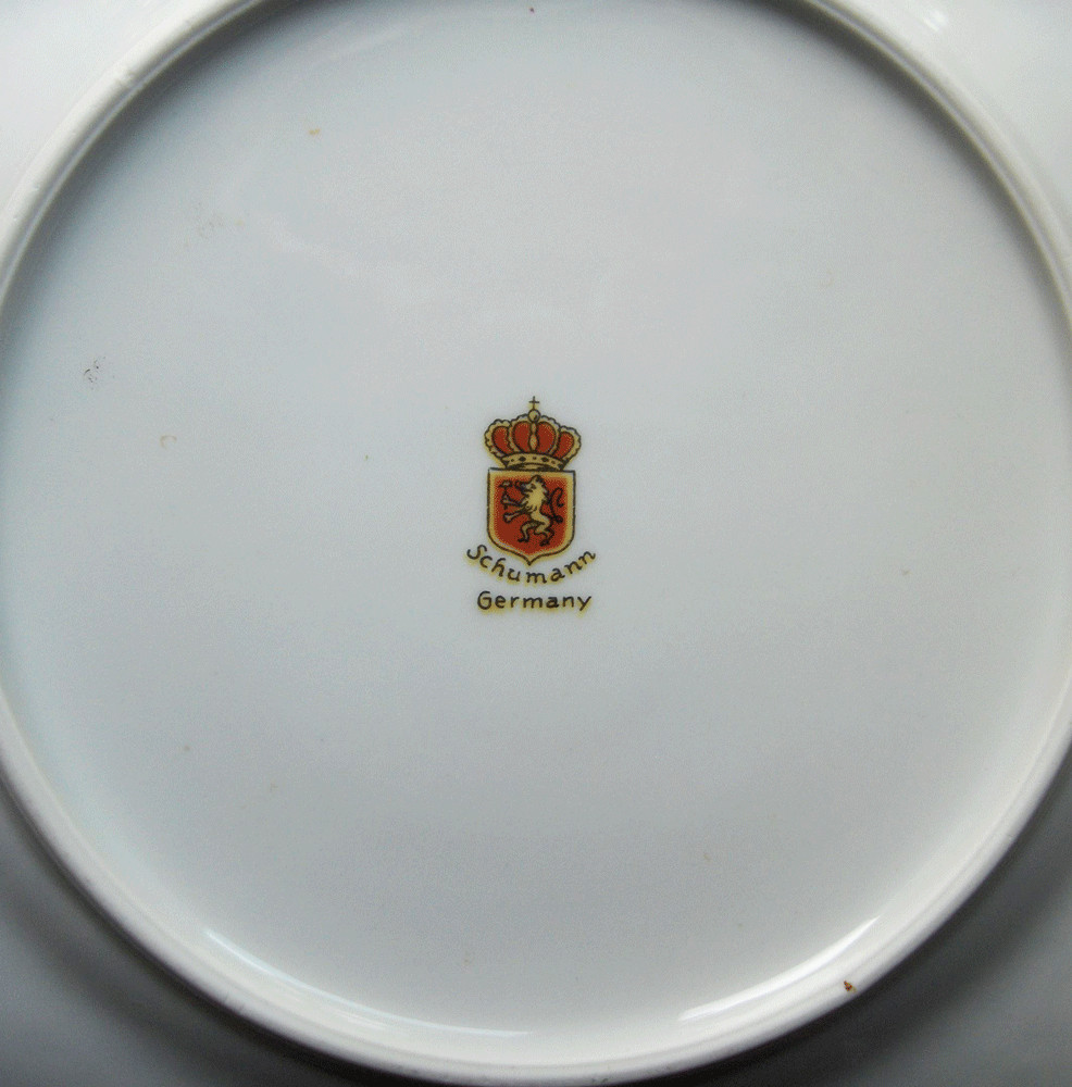 Schumann Bavaria Empress Dresden Flowers salad plate~orange tulip & rose garland