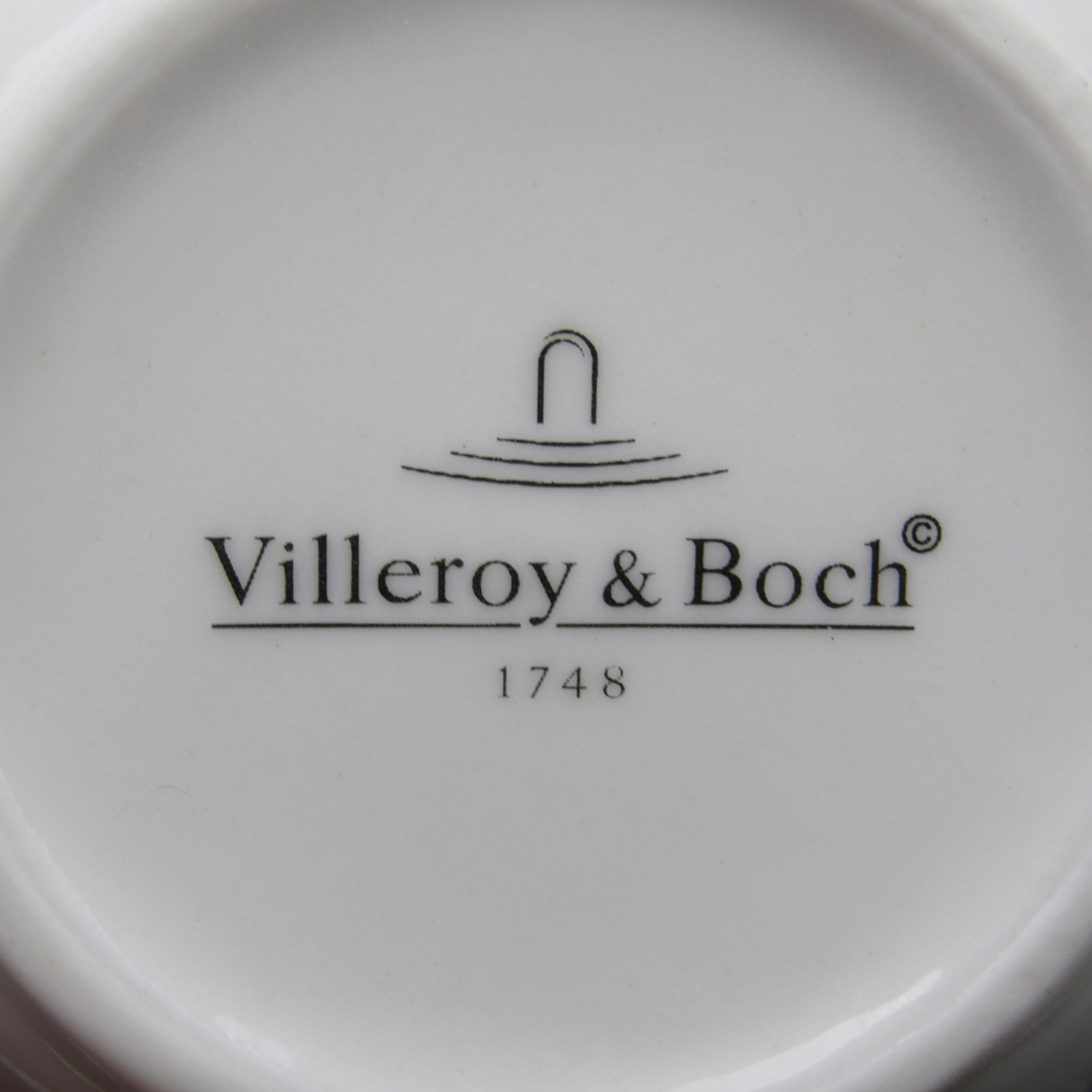 Villeroy & Boch Christmas Mugs Set of 2 Holiday Porcelain Coffee Cups 12oz 15oz