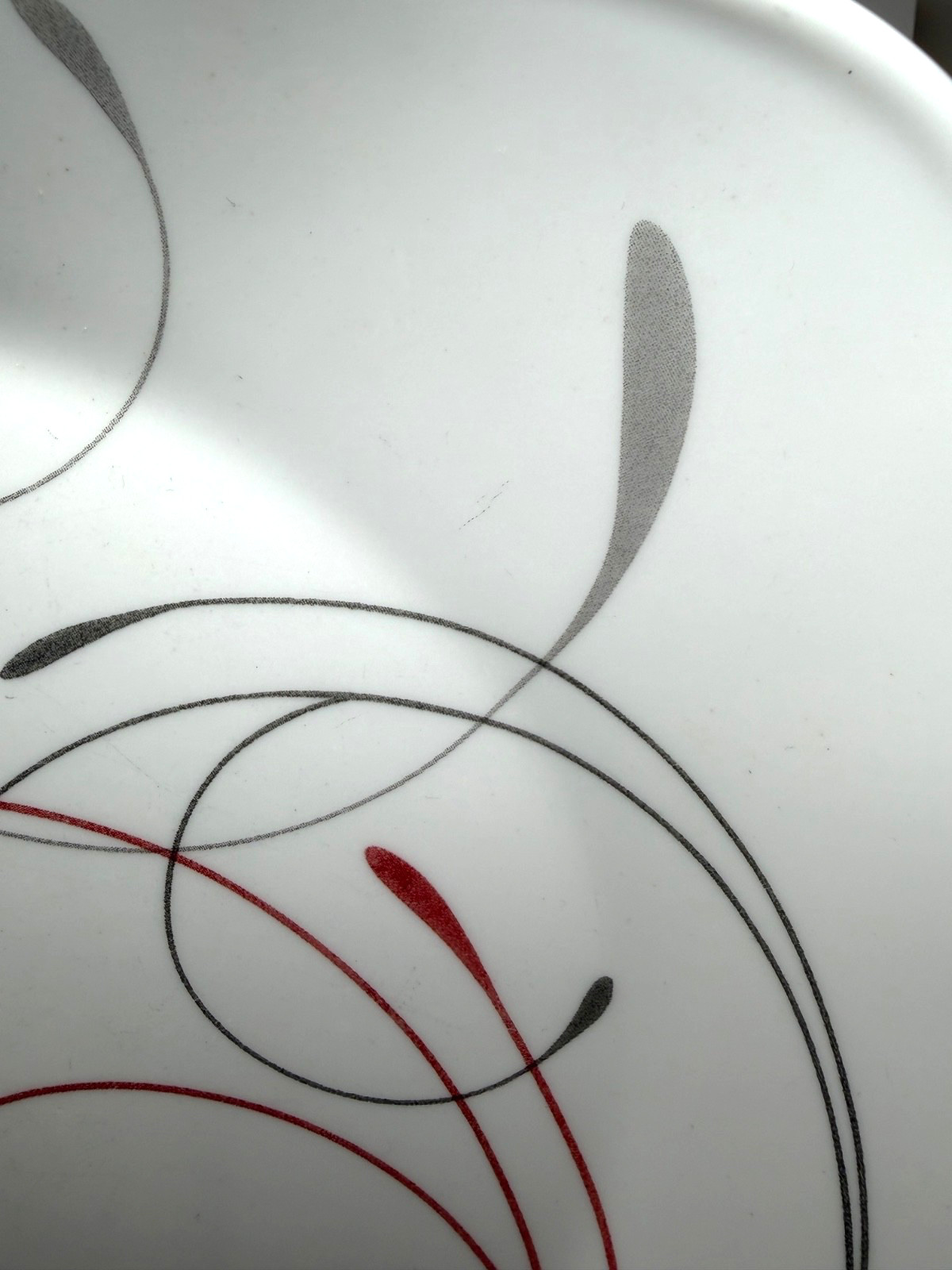 Corelle Square Splendor Dinner Plate Asymmetrical Design, Scrolls of Red & Gray