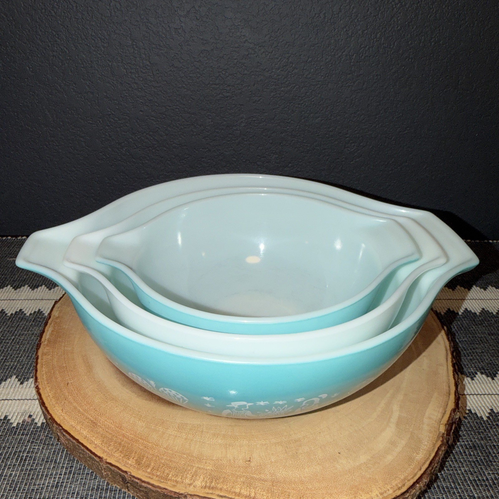 VTG Pyrex Amish Blue Butterprint Cinderella Dbl Spout Nesting Bowls Set of 3