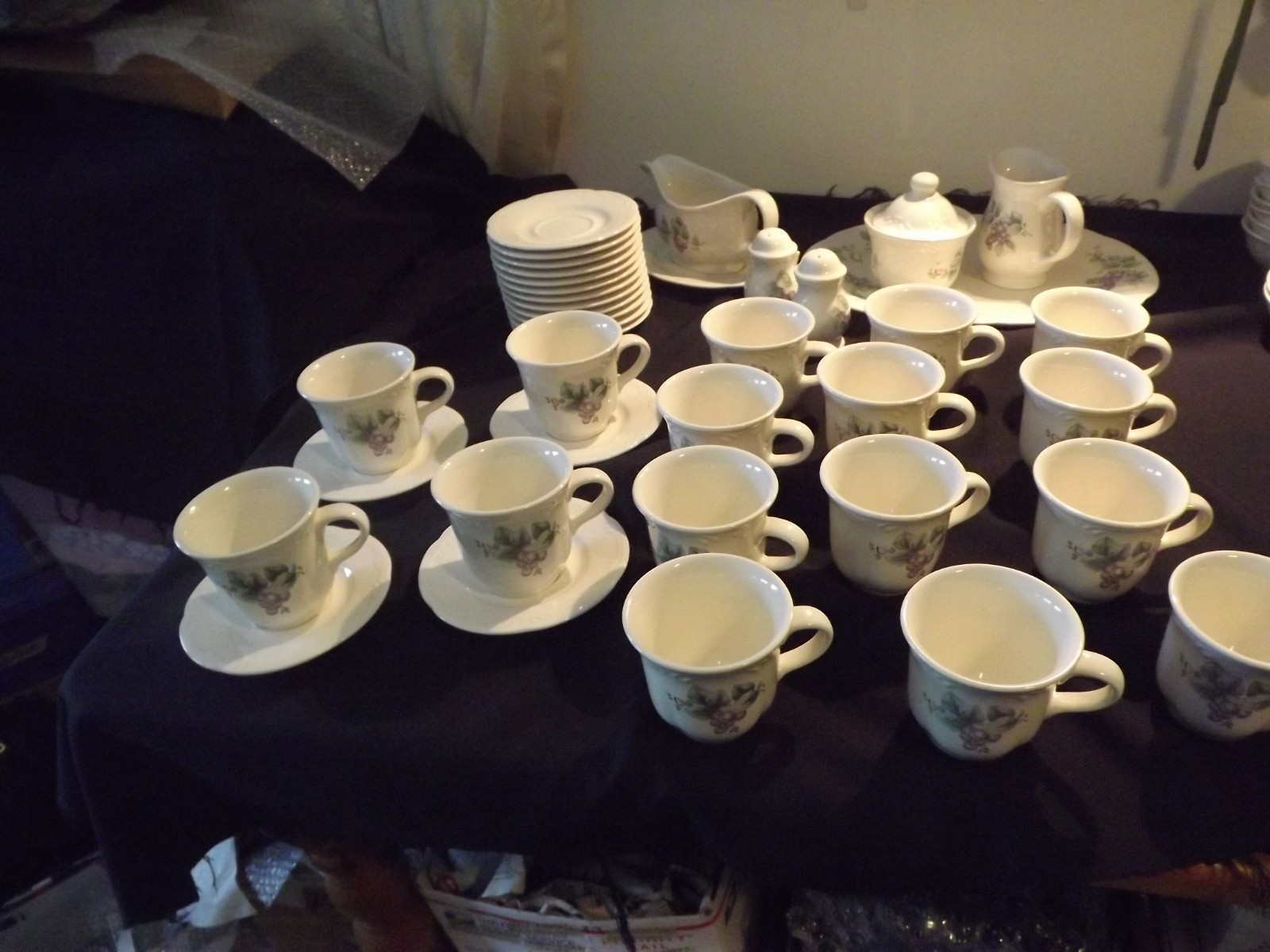 PFALTZGRAFF grapevine pattern U CHOOSE dinner plate, salad plate , cups
