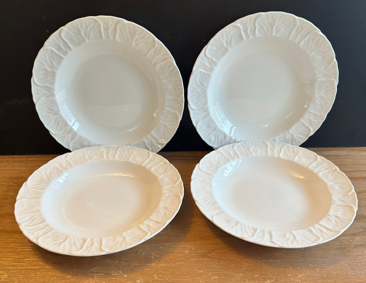 Wedgewood Countryware White Bone China porcelain Cabbage 4 Desert bowls 6 1/4″