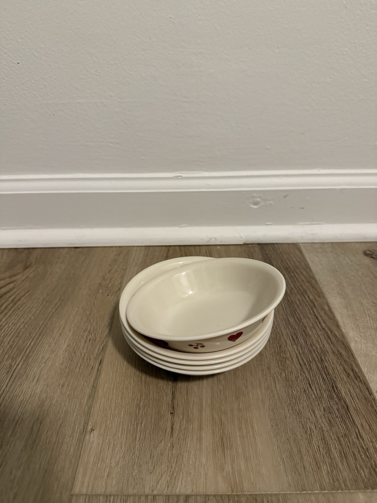 Set of 5 Corelle Hometown Heart & Cherries Berry Bowls 5.25”