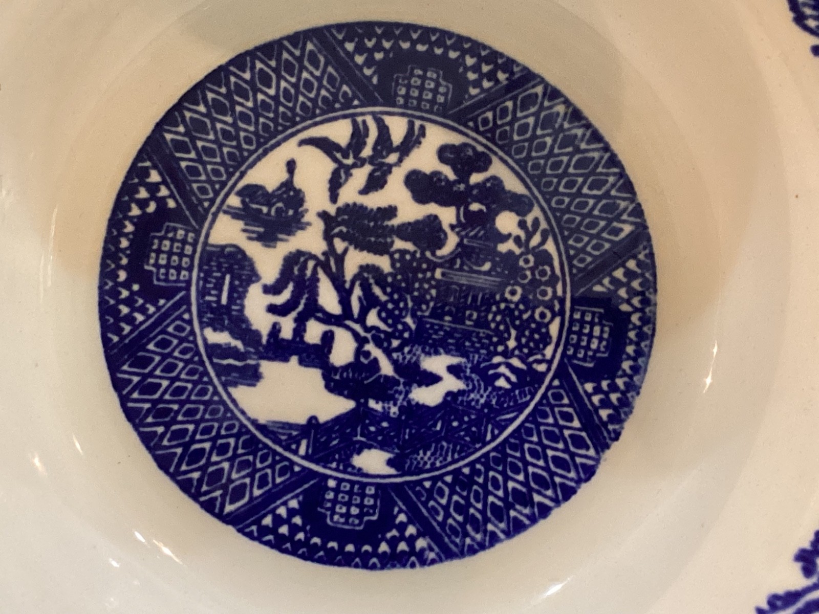 Vintage Blue Willow Pattern Unbranded – 6.25 in. Soup / Salad Serving Bowl NICE