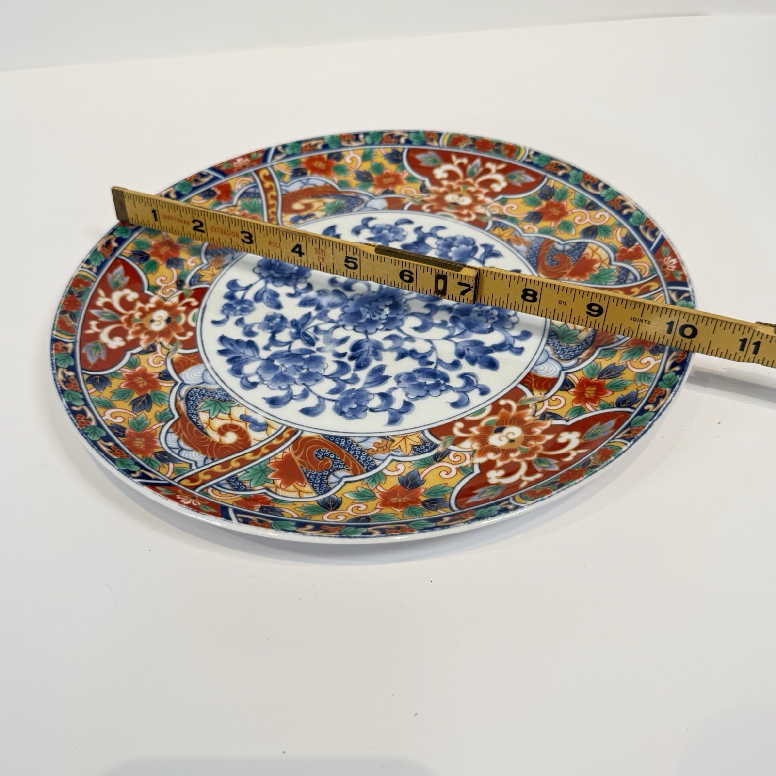 Imari Edo Dinner Plate Vibrant Floral Cobalt Rust 10 1/2” Very Nice!