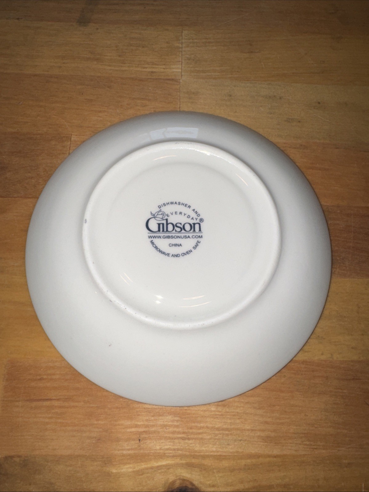 Gibson Everyday Fruit and Leaves Saucer