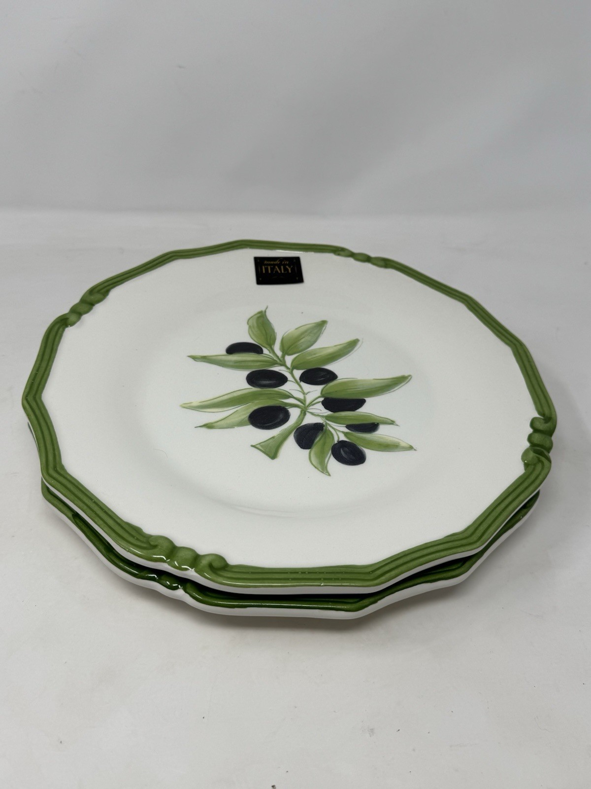 Italian Olive Dinner Plates Set of 2 | Green Rim | Made in Italy ceramica cuore