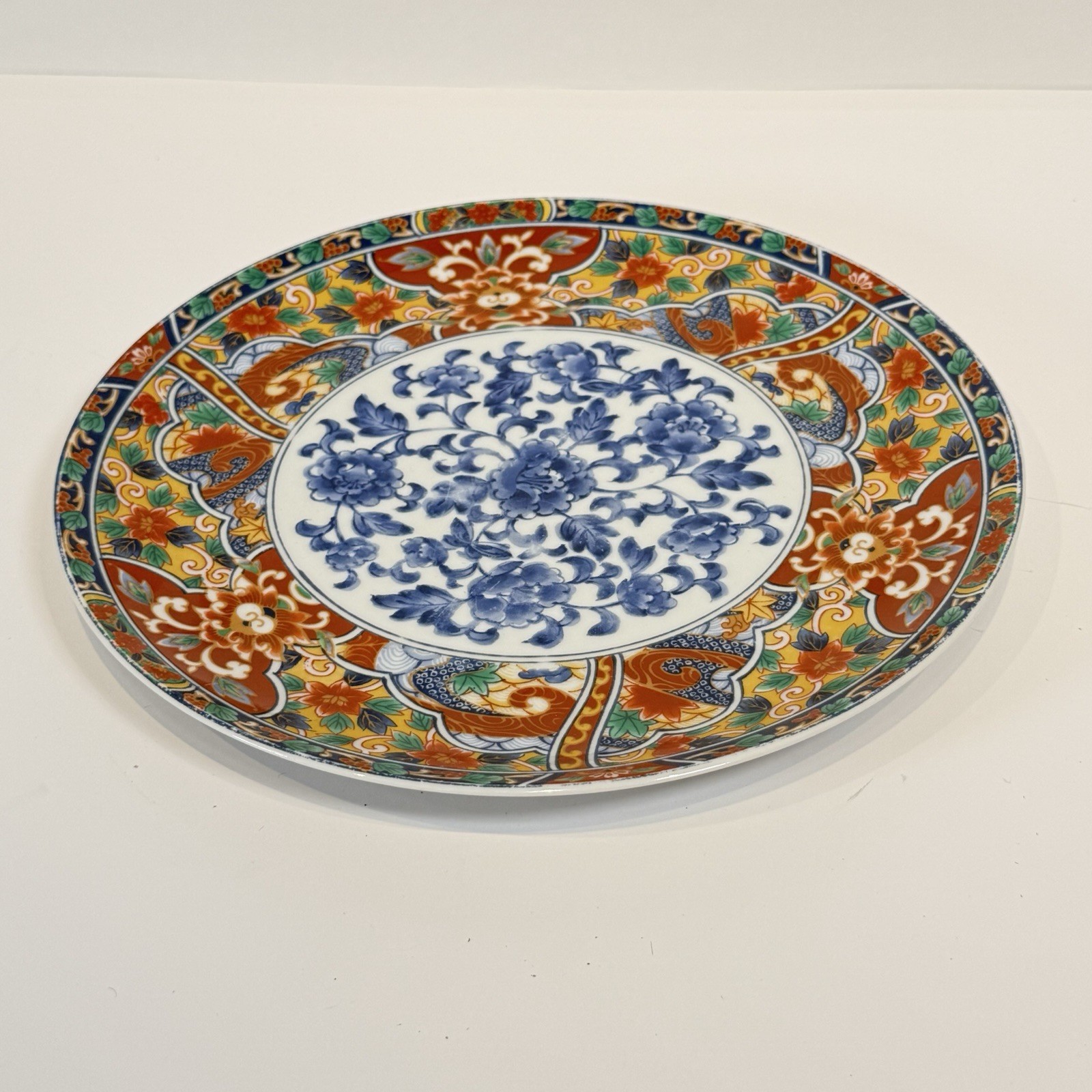 Imari Edo Dinner Plate Vibrant Floral Cobalt Rust 10 1/2” Very Nice!