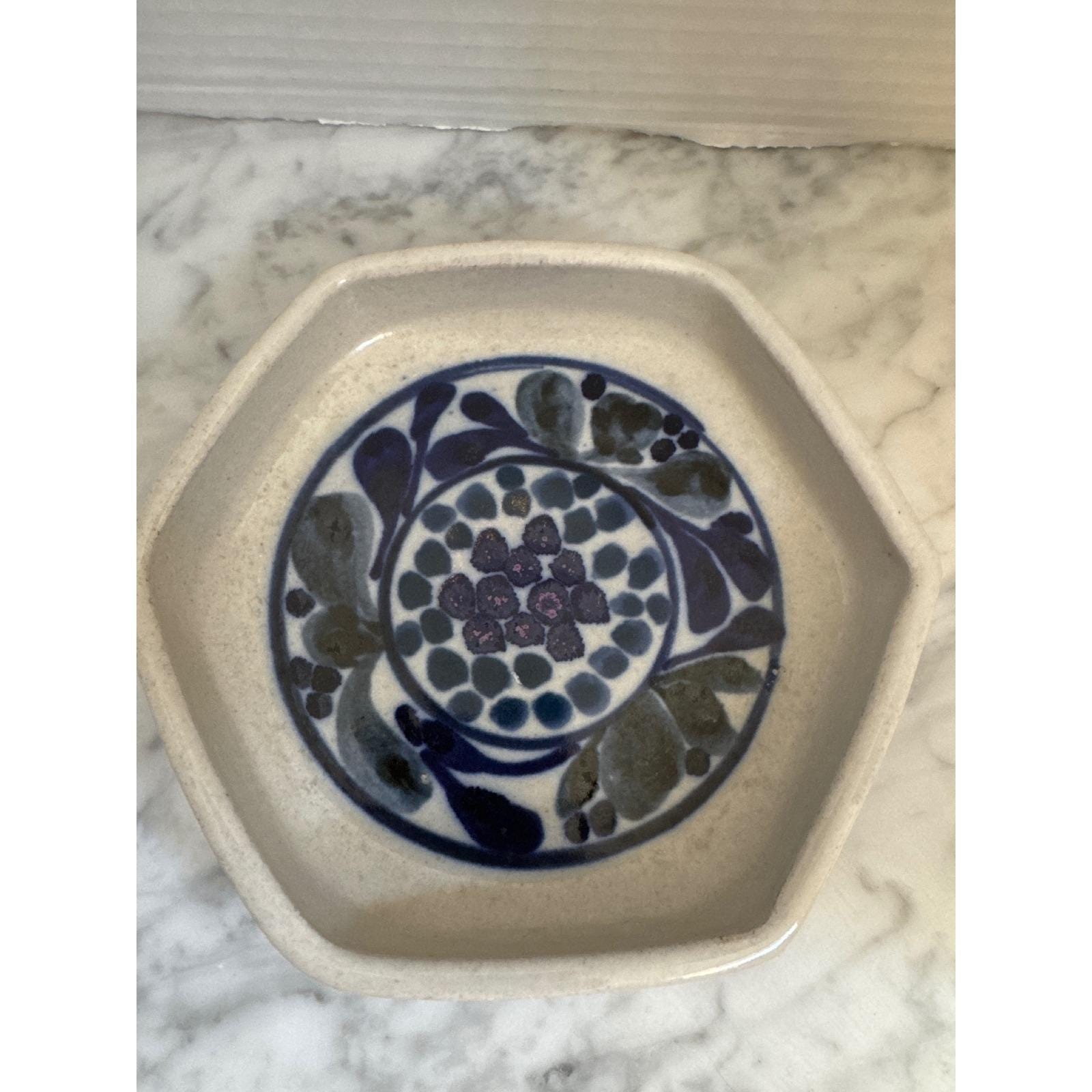 John Fassbinder Signed Studio Pottery Hexagon Floral Stoneware Dish Blue Cream