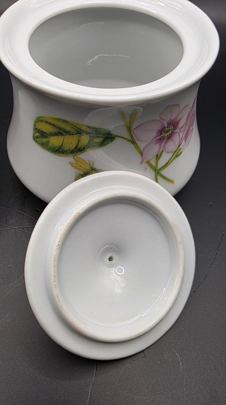 VTG Botanica by Georges Briard Ovenware Cream and Sugar Bowls Florals Bee
