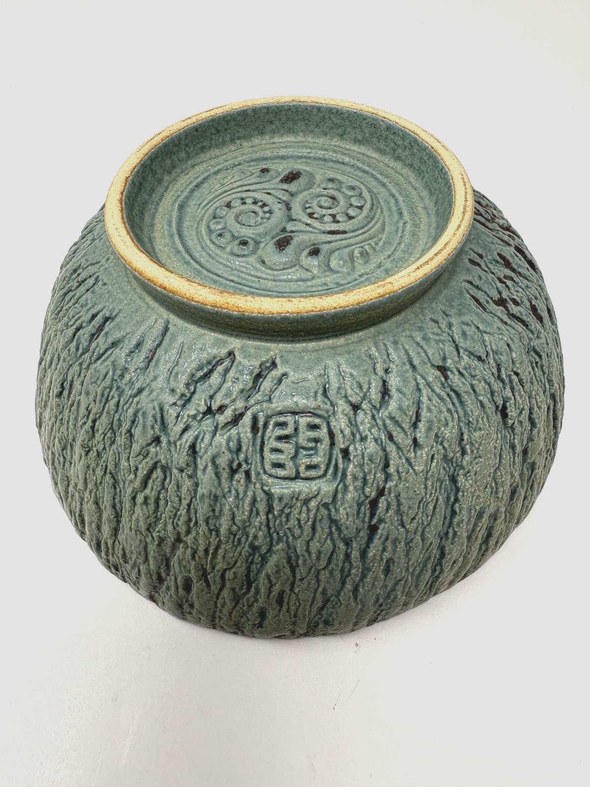 Studio Artisan Pottery Bowl Green Textured Tree Bark Matte Signed Marked 6.5″