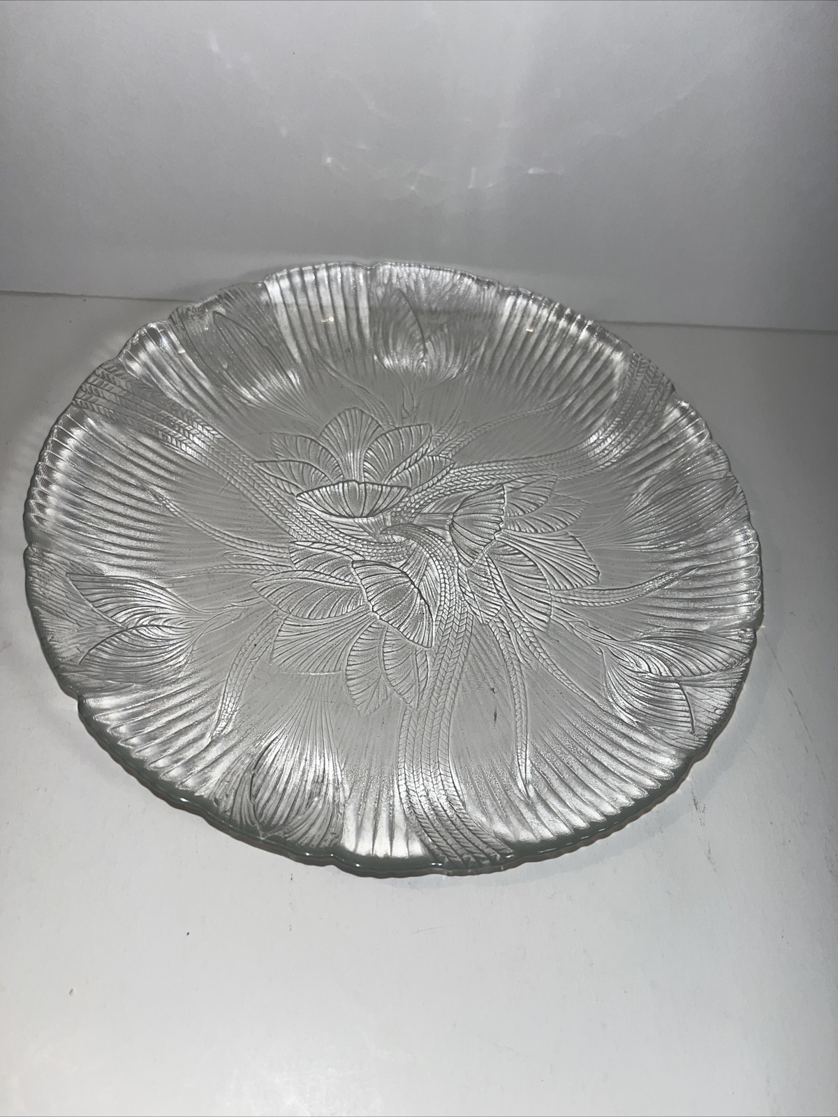 Arcoroc Canterbury Glass Dessert Plates 7.5 Inches Set of 3 Vintage 3D Embossed