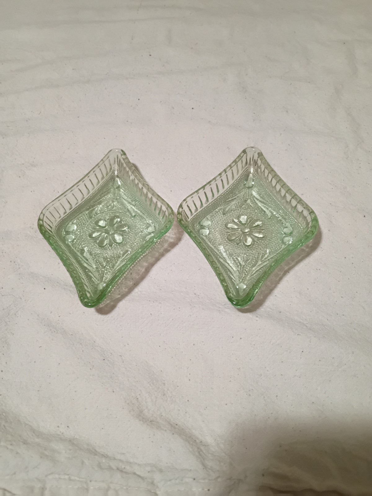 Vintage Pair Tiara Indiana Glass Chantilly Trinket Dish’s Green