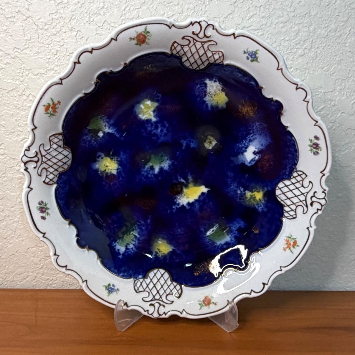 Wallendorf Porcelain Echt Kobalt Blue Gold Floral Scalloped Serving Bowl 11″