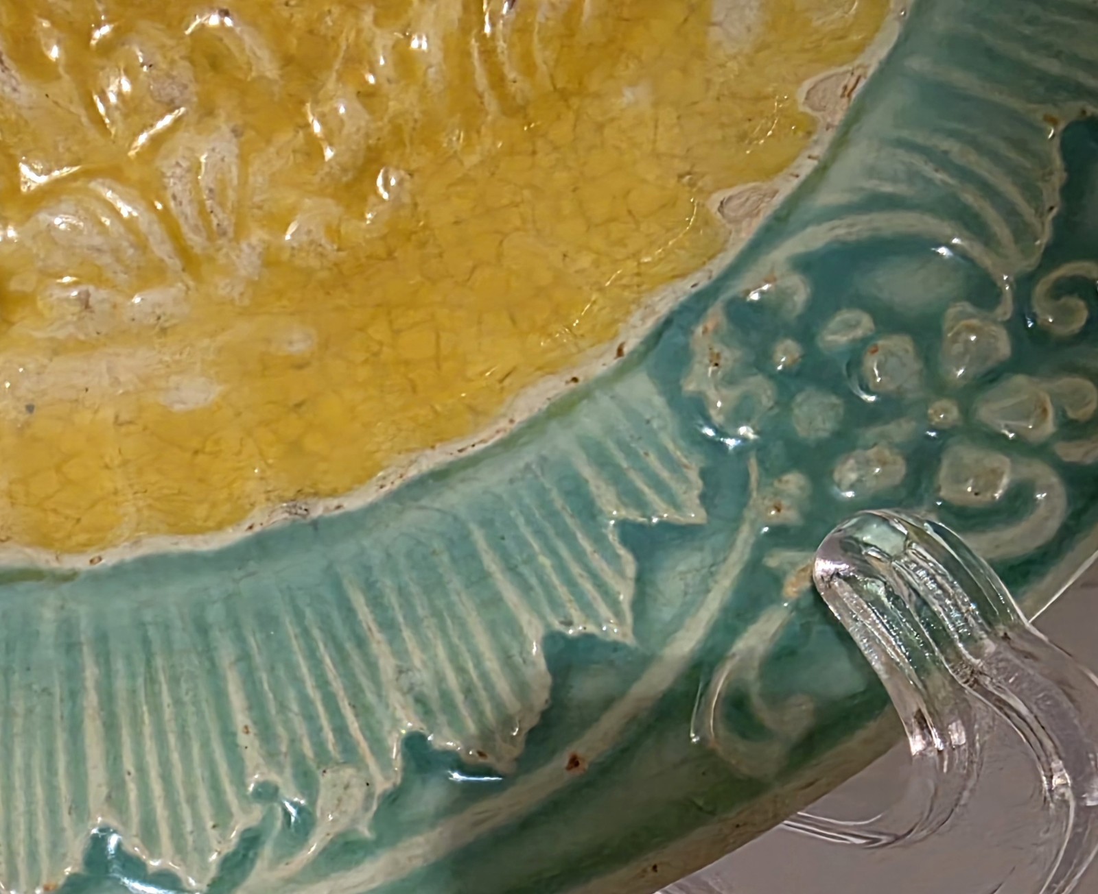 Antique Majolica Plate Stag & Hound Green Leaves & Grapes Border 8 & 1/8″ FLAWS