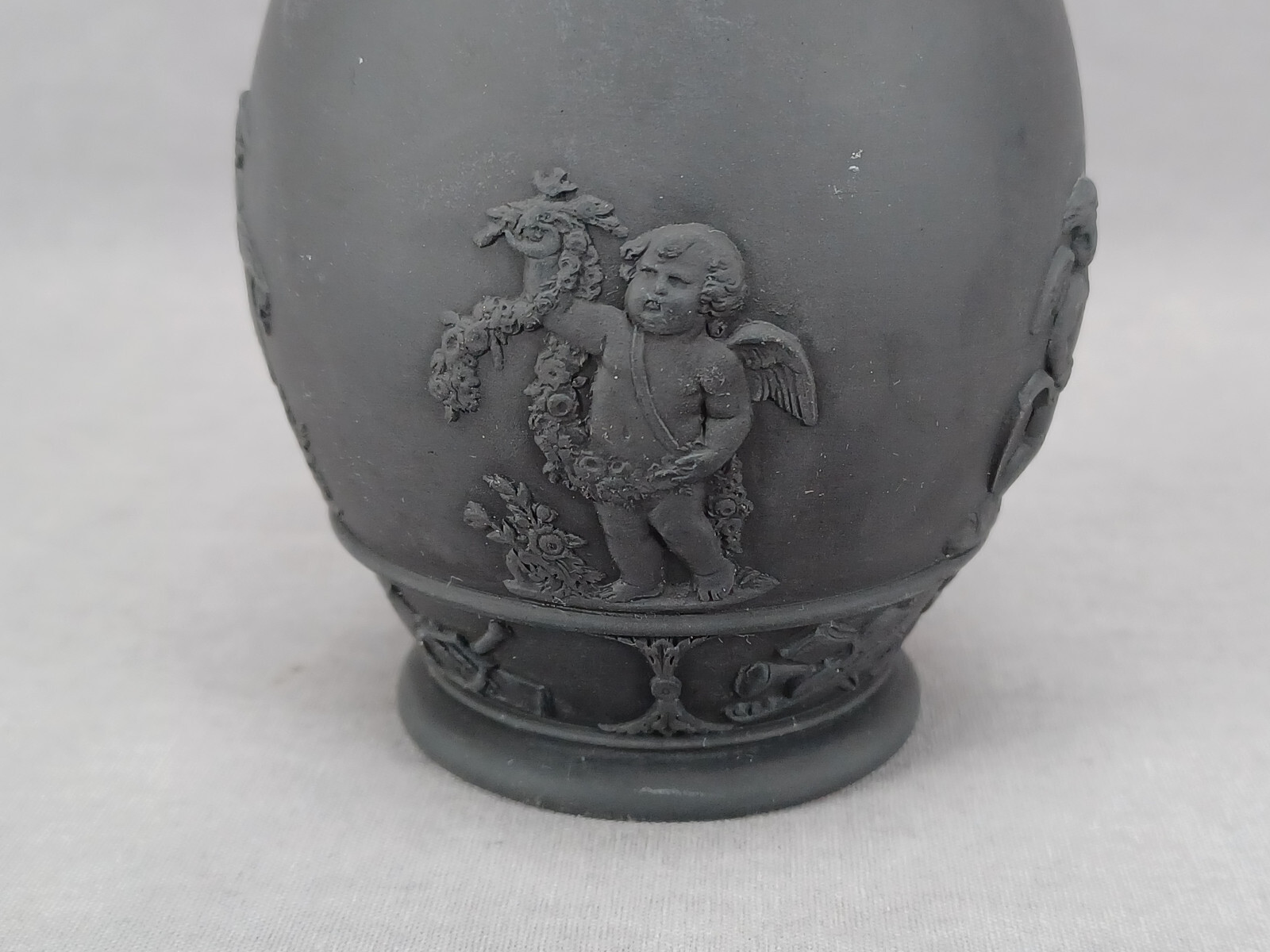 Wedgwood Neoclassical Cherubs Satyr Head Handle Black Basalt 5 7/8 Inch Jug