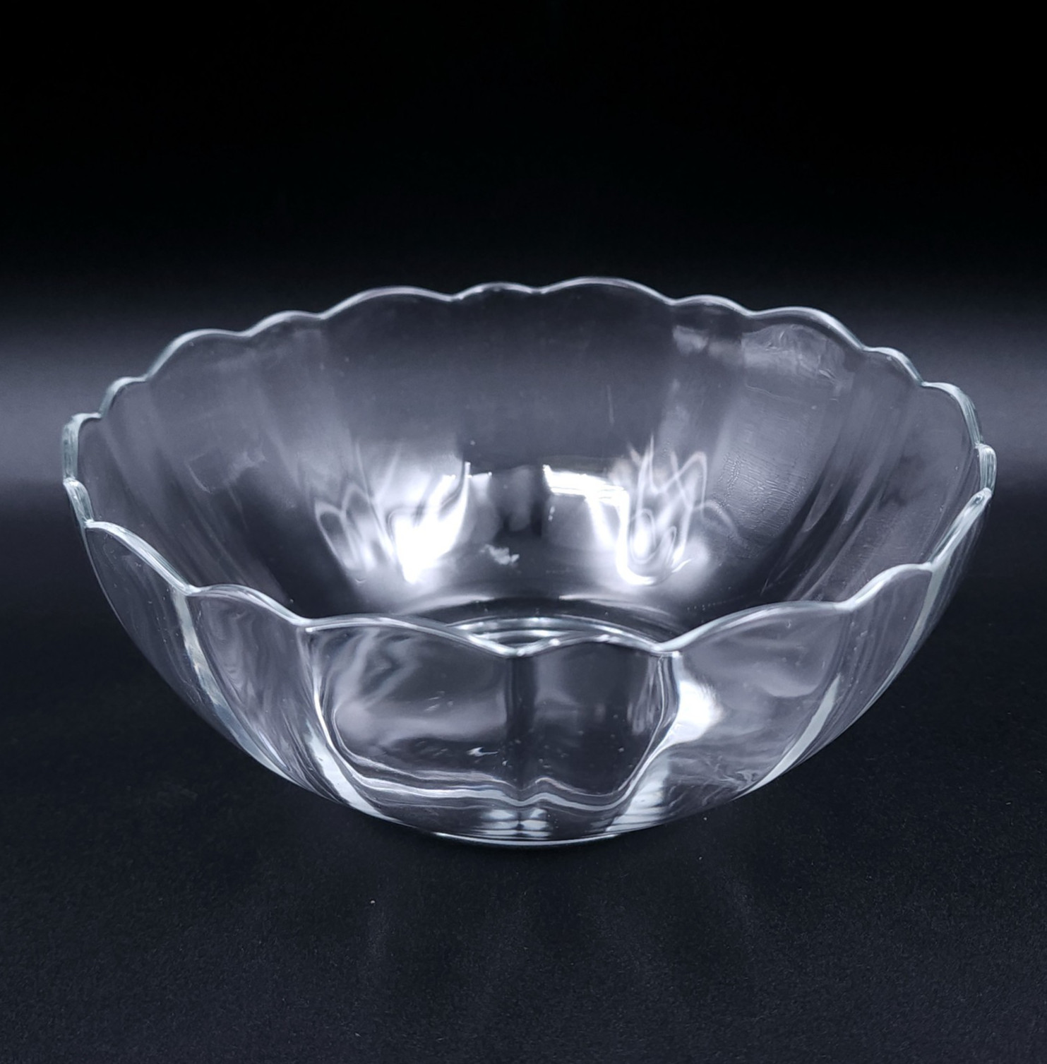 Arcoroc Arcade Bengale Nappy Tempered Glass Bowls Scalloped – Choose 4″ 5″ or 6″