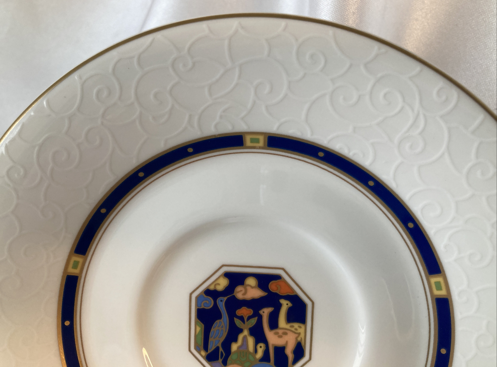Hankook Fine Bone China Pair Of Saucers, Multicolor Animal Scene