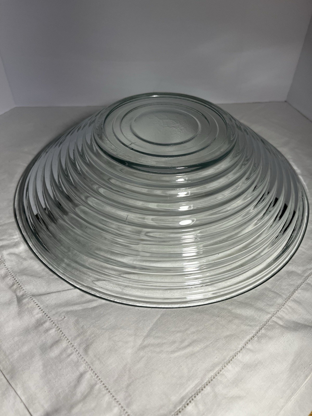 Art Deco Pilgrim Serving Bowl Hand Blown Glass 11 by 2& 3/4 Inches Vintage