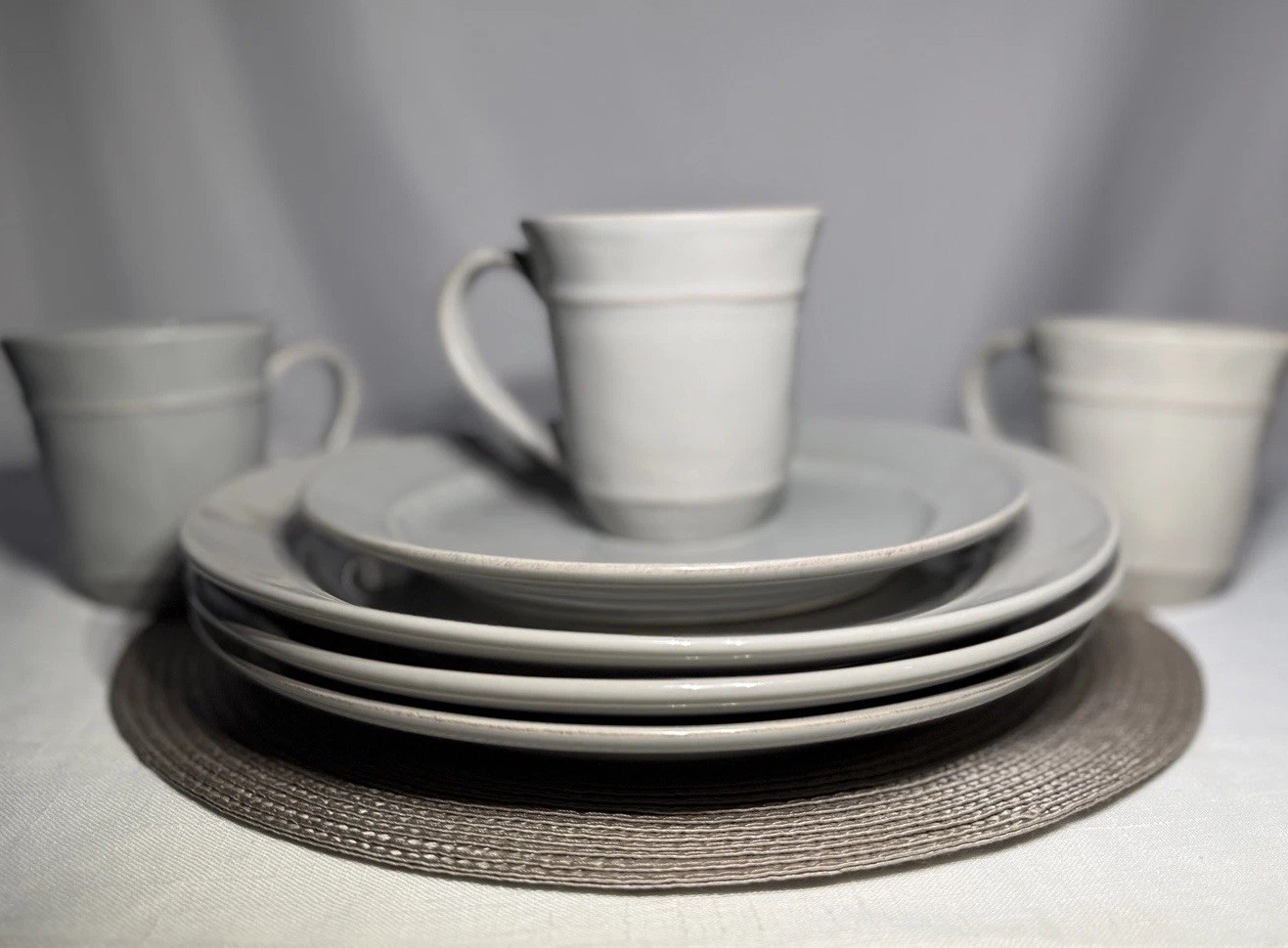 Pottery Barn Cambria Gray Stoneware Set 3 Dinner Plates Lunch/salad Plate + Mugs