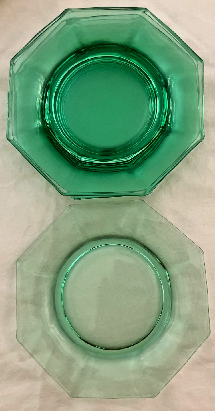 6 VINTAGE Octagonal GREEN DEPRESSION GLASS Plates 6 1/4 inches