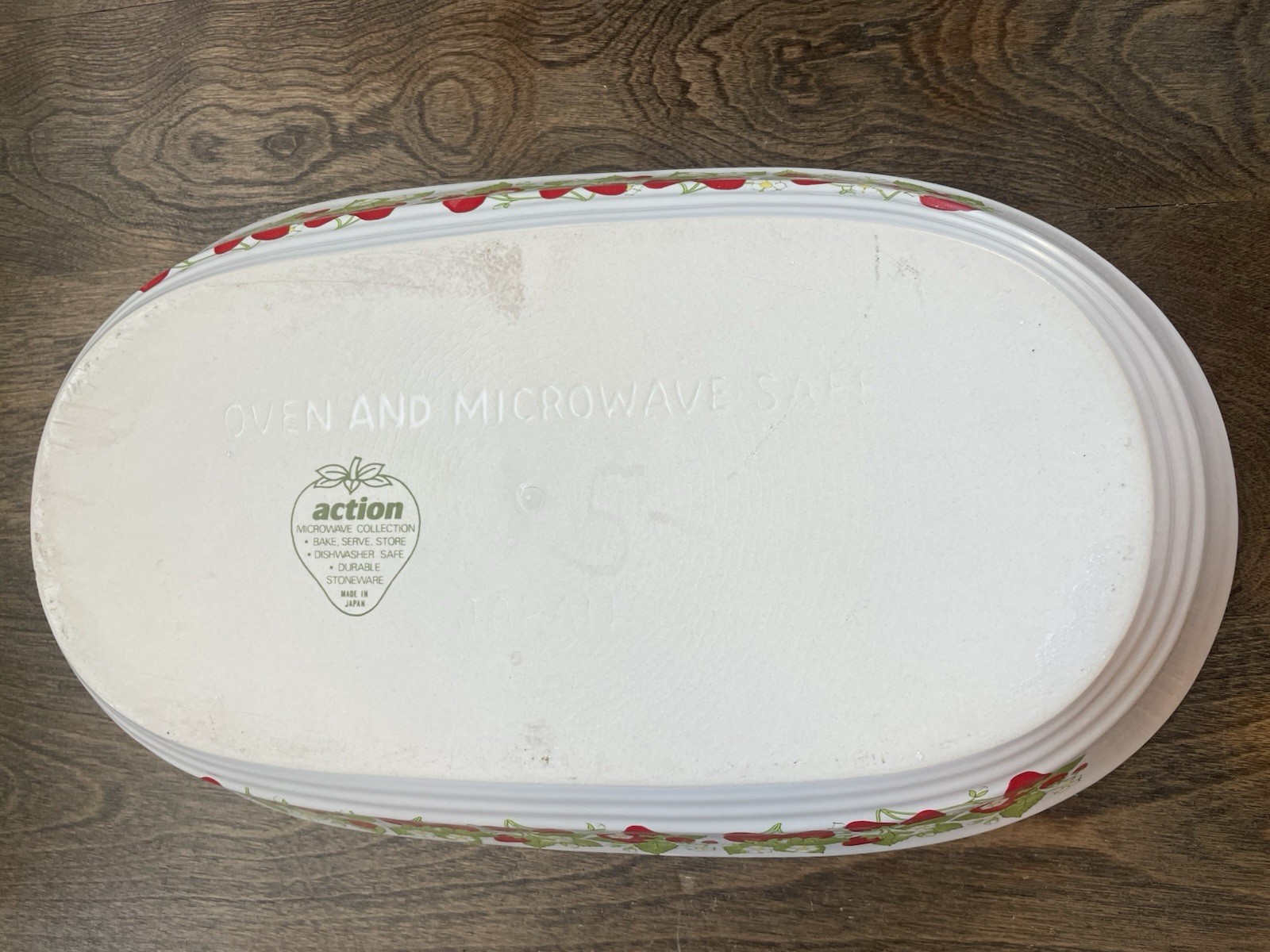 Vintage Action 80’s Strawberry Stoneware Oval Divided Serving Baking Dish 13”