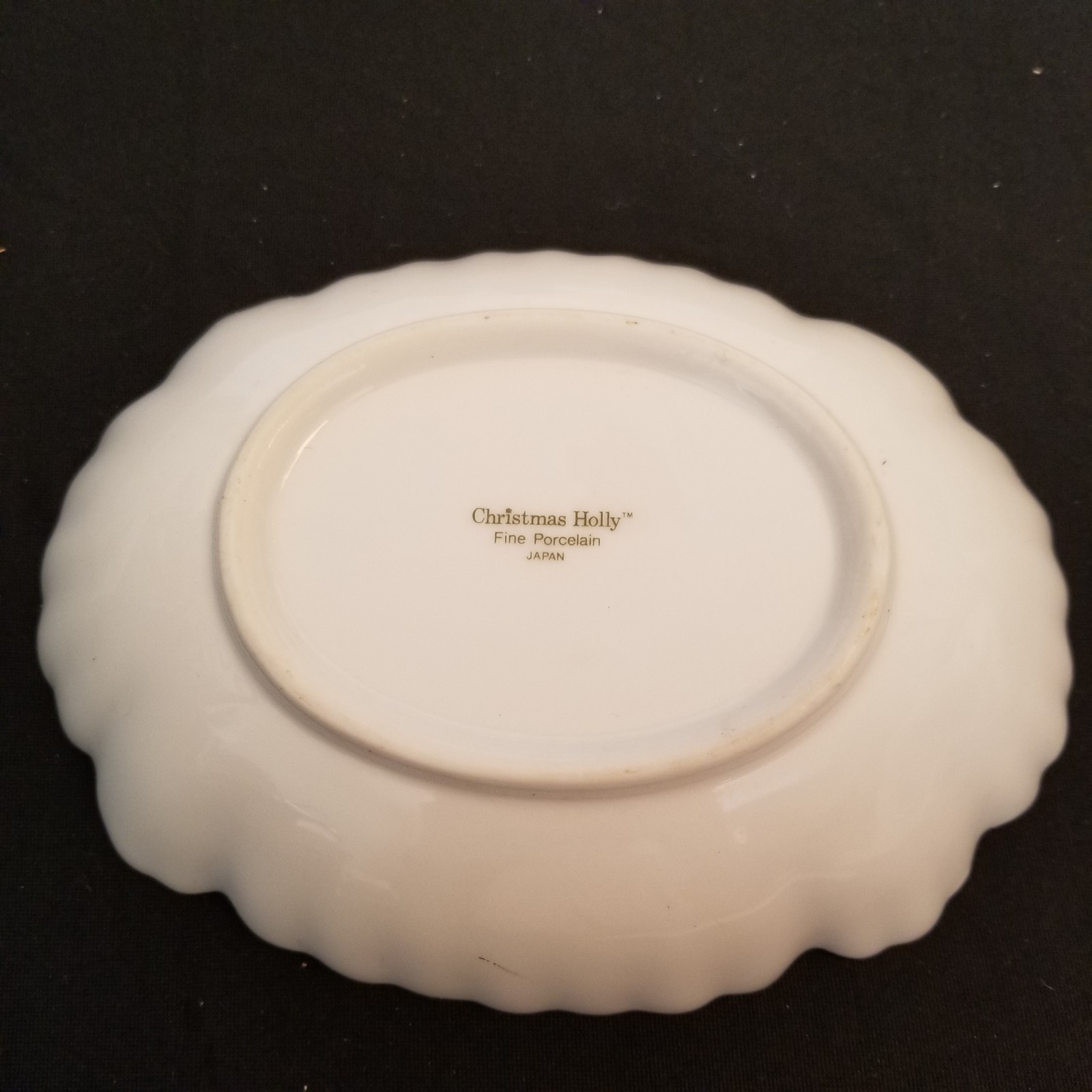 Japanese Porcelain Gold Trim Holiday Nut Bowl Christmas Holly Candy Dish Trinket