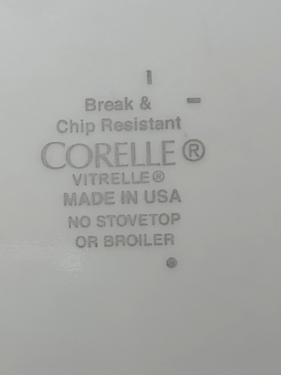 Corelle Square Splendor Dinner Plate Asymmetrical Design, Scrolls of Red & Gray