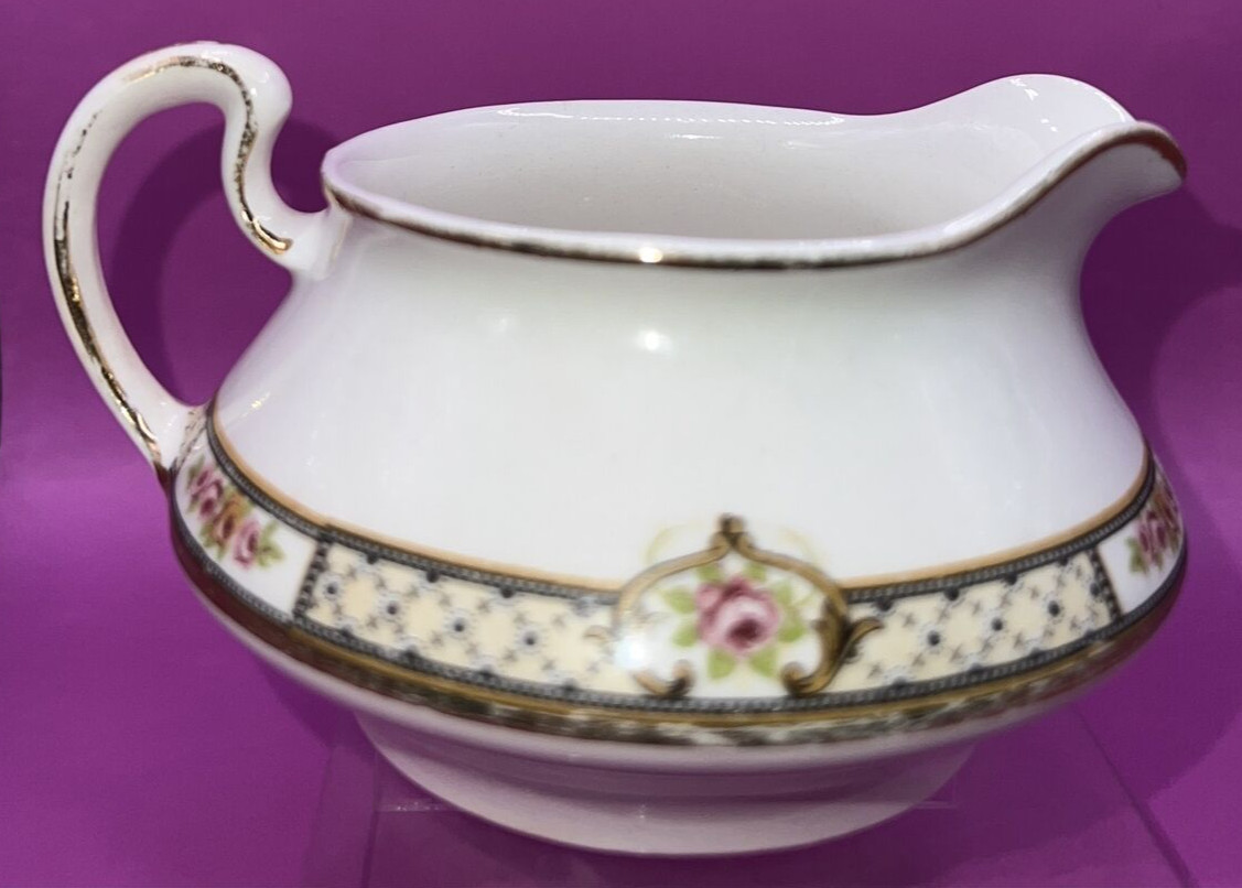 Antique Creamer or Pitcher For Gravy By Homer Laughlin Made In USA No 21 L