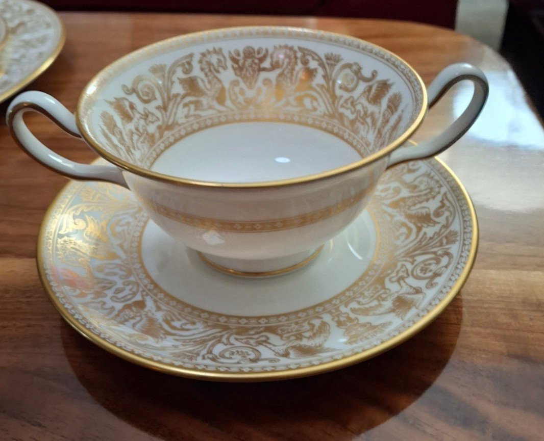 Wedgwood “Florentine Gold” (W4219) Fine Bone China Double-Handled Cream Soup Bow
