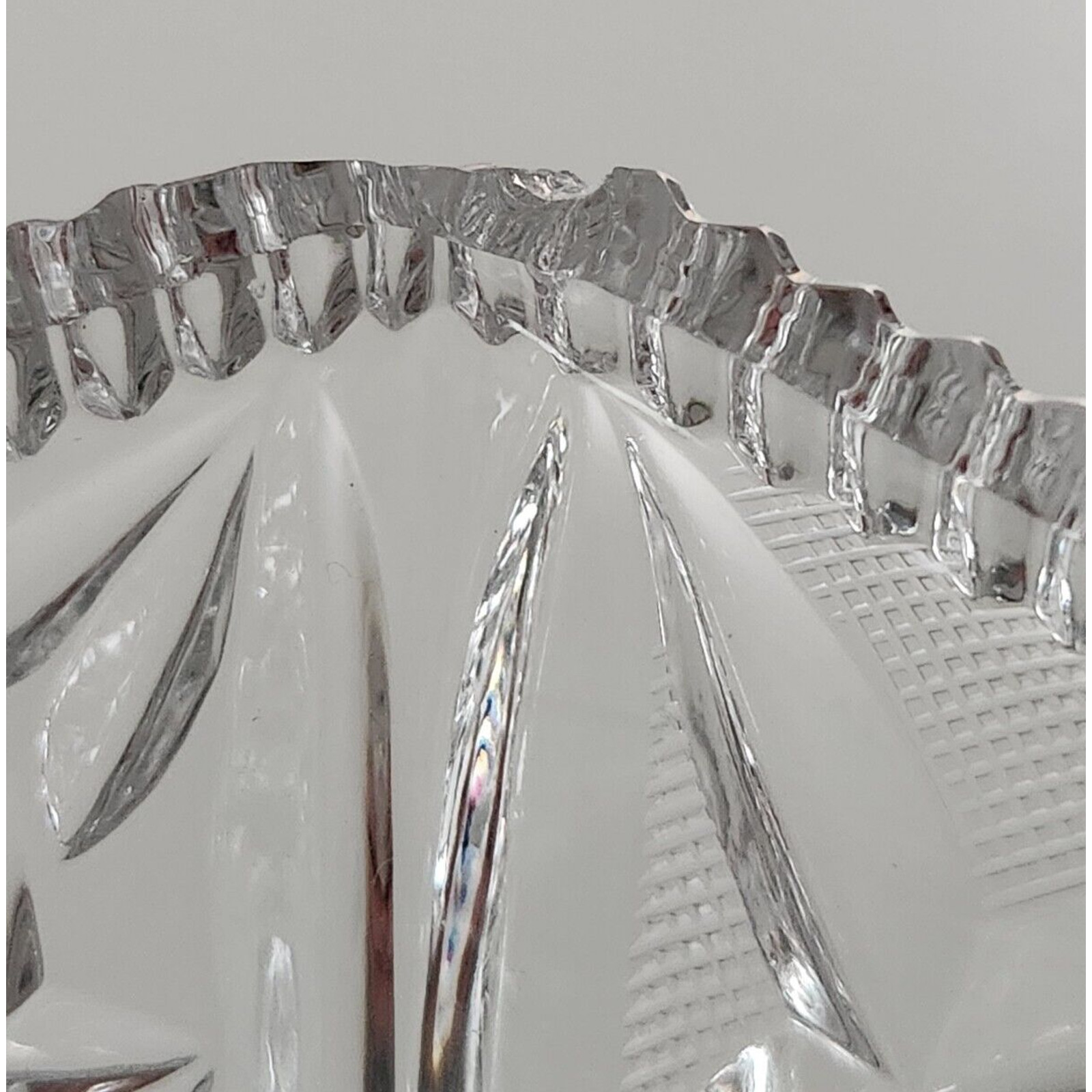 Vintage American Brilliant Cut Glass Tri Footed Hexagon Candy Dish 4″ Tall
