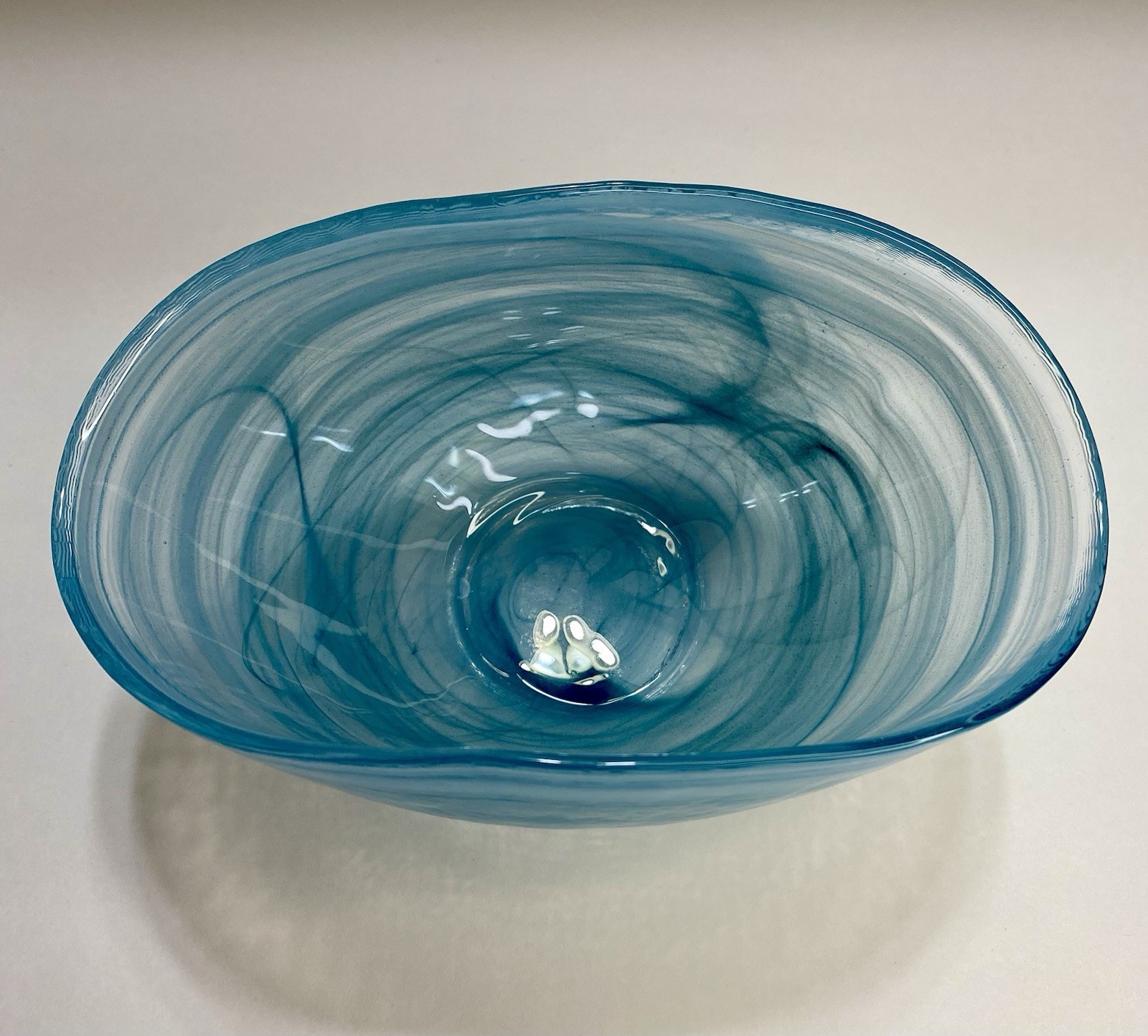 Artistic Accents Blue Swirl Oval Art Folded Glass Serving Or Decor Bowl Turkey