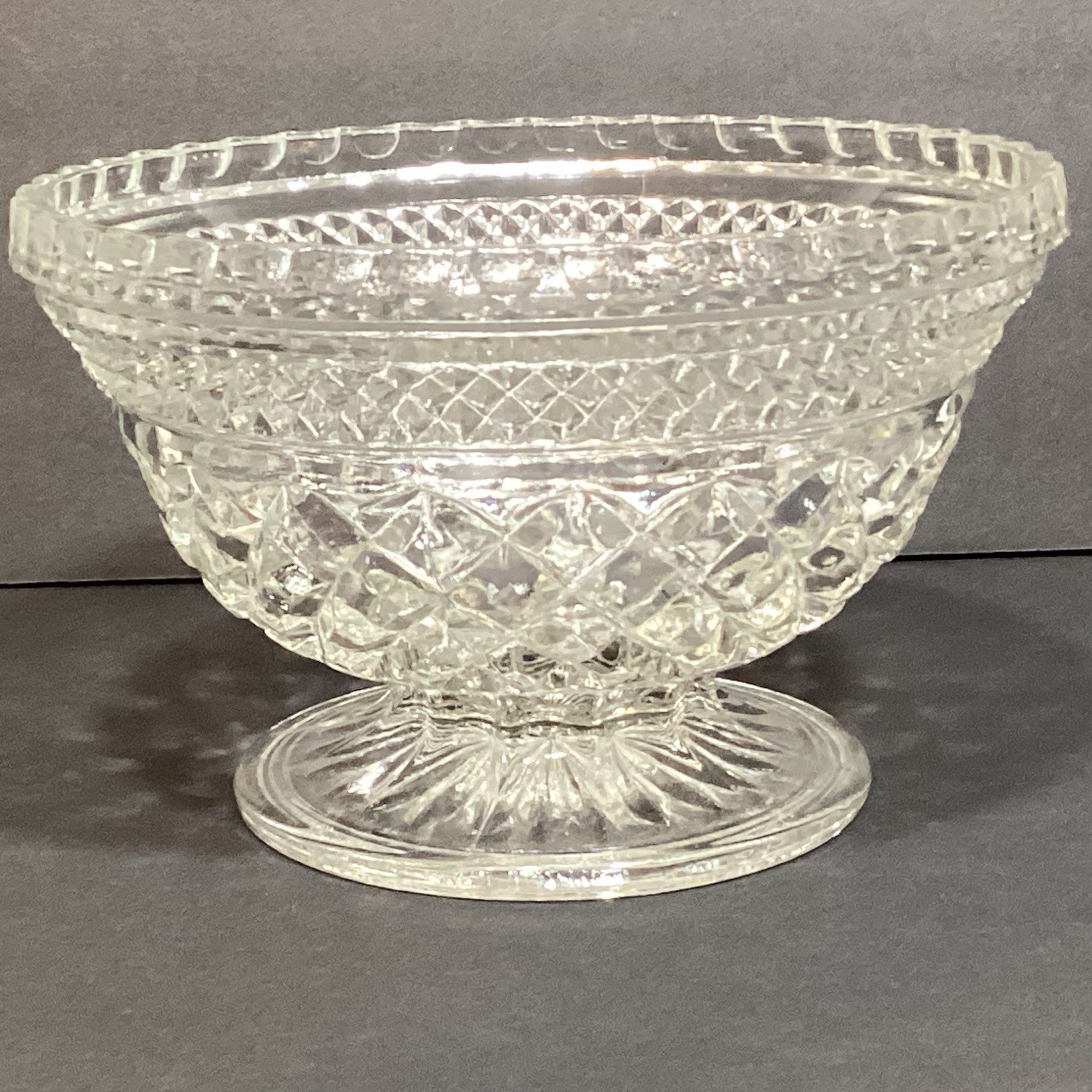 Anchor Hocking Wexford Diamond Point Clear Crystal Candy Dish Footed w/ Lid