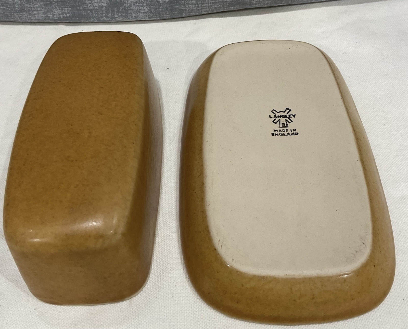 Vintage Langely BROWN Butter Dish with Lid 7.5 Inches long EUC