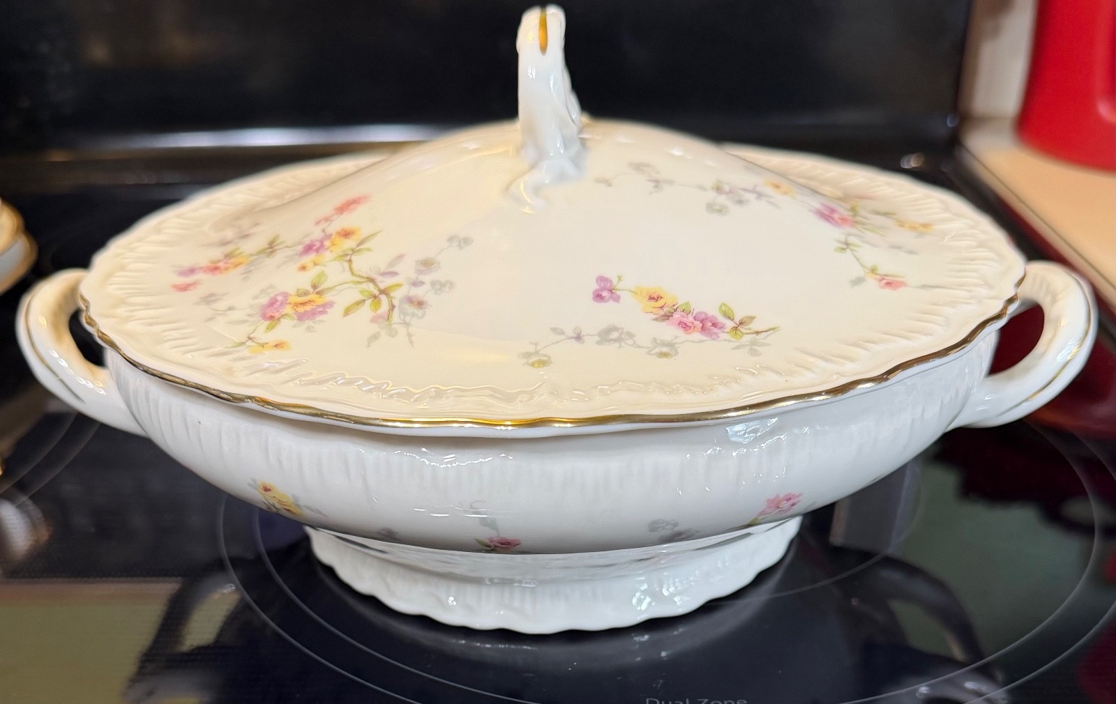 THEODORE HAVILAND NY Second Selection Covered Dish