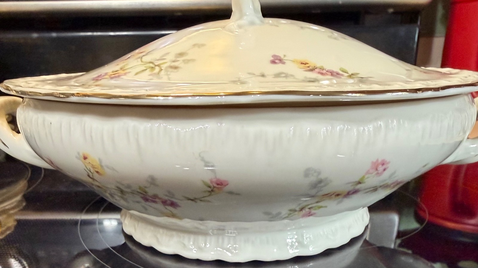 THEODORE HAVILAND NY Second Selection Covered Dish