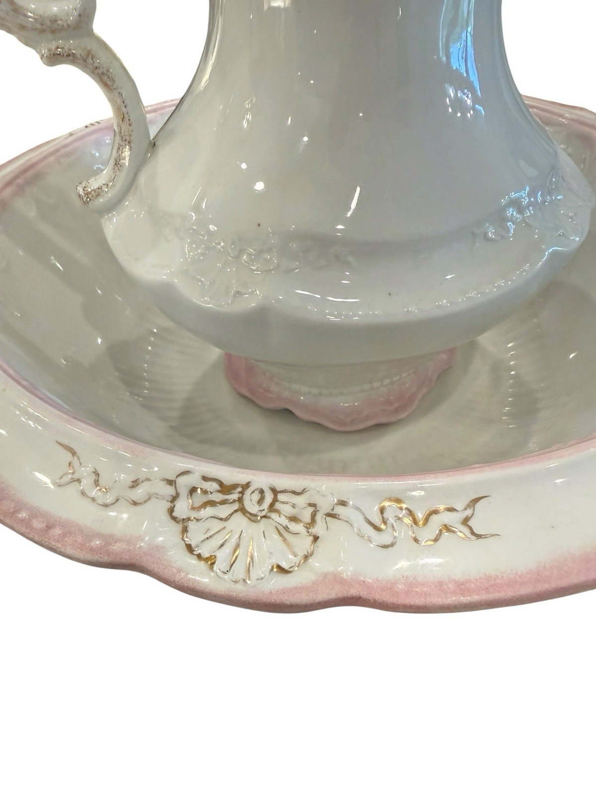 Antique WH Grindley XL 17.5″ Pitcher Basin Set Pink Ombre Gold Bows England 1890