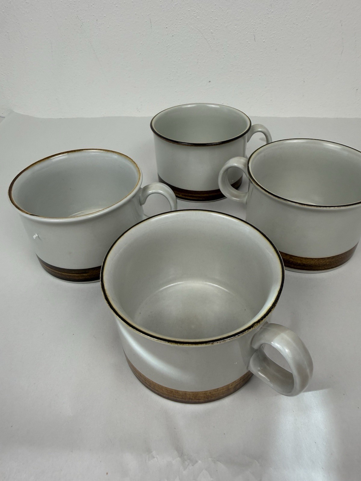 Vintage Norway Stavangerflint Coffee Or Tea Cups MCM 3” Brown Trim Set Of 4