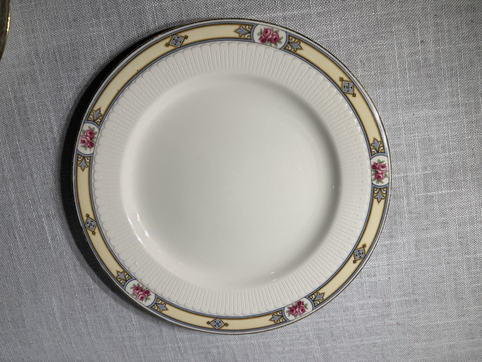 Vintage Floral Decor Display Plates Set Wedgwood Redon Haviland Pink Roses 4 Pcs