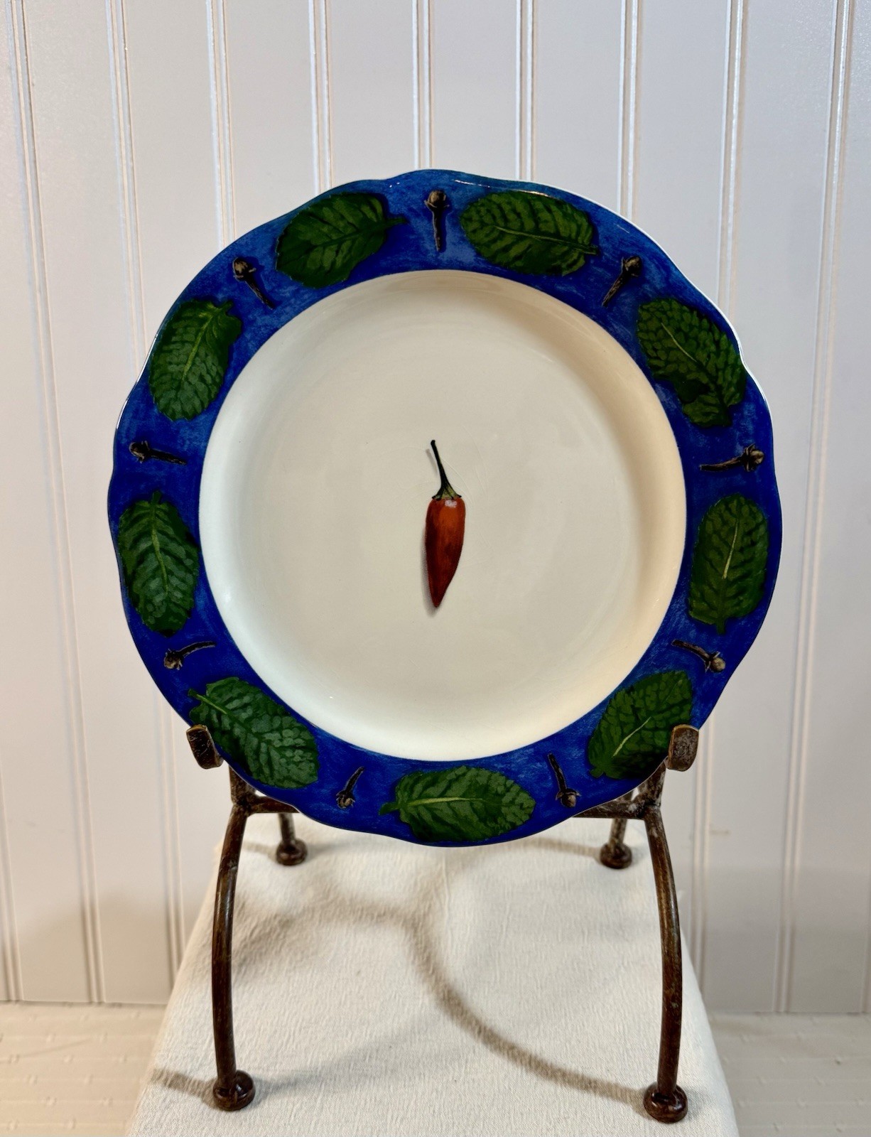 Poivre Et Sel Blue Vint. Set of 4 Salad Plates 8.75″ Faiencerie De Gien France
