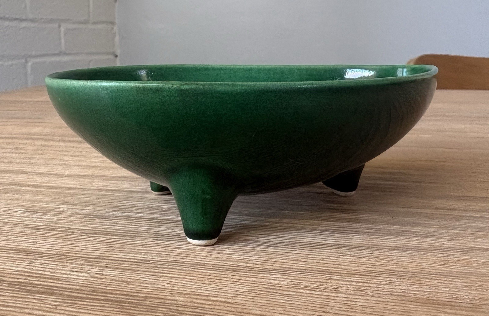Green Glossy Glazed Ceramic Asymmetrical Footed Bowl Solid Pattern 6″x4″x2″