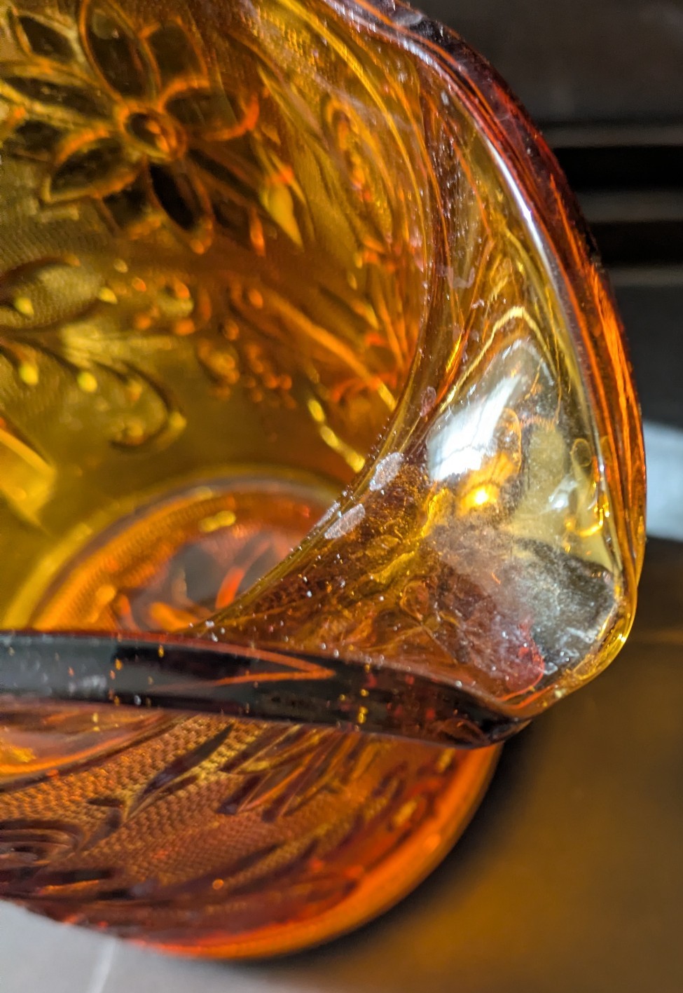 Vintage Tiara Indiana Amber Sandwich Glass Pitcher with Scalloped Edges 68 oz.